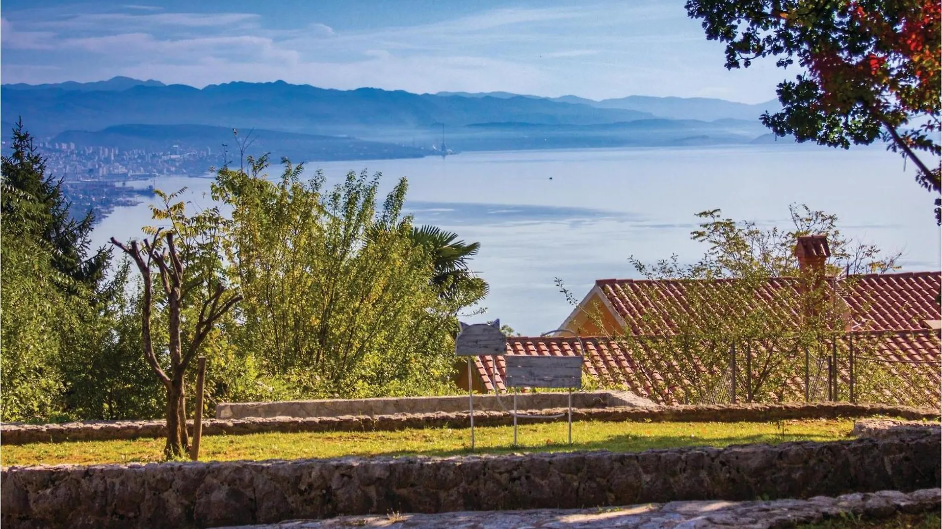 Amazing Home In Pobri With House Sea View Volosko Holiday home